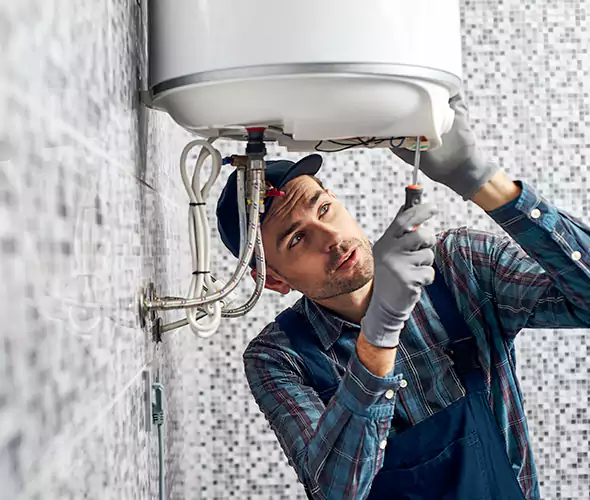 Expert Plumber for Hot Water Tank Maintenance in Reynoldsburg, OH: Schedule Reliable Maintenance Services with Us